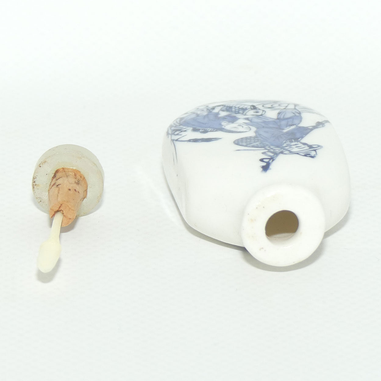 Chinese Blue and White Fishing Man and Boy pattern Snuff Bottle | White stone stopper