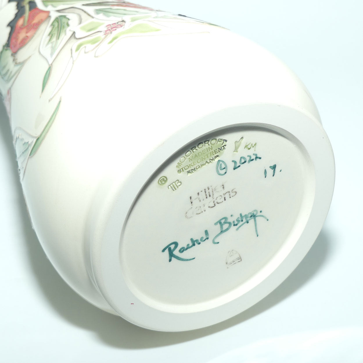 Moorcroft Floral Cascade vase | Shape 364/12 | Sir Harold Hillier Gardens | Num Ed