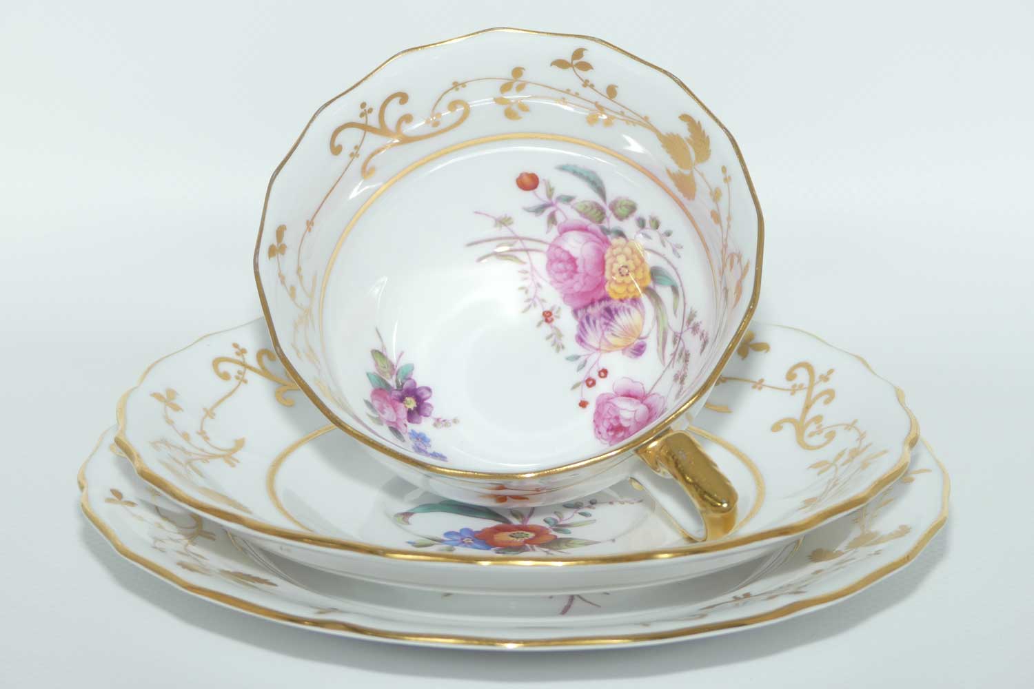 Spode Copeland 1820s pattern floral trio