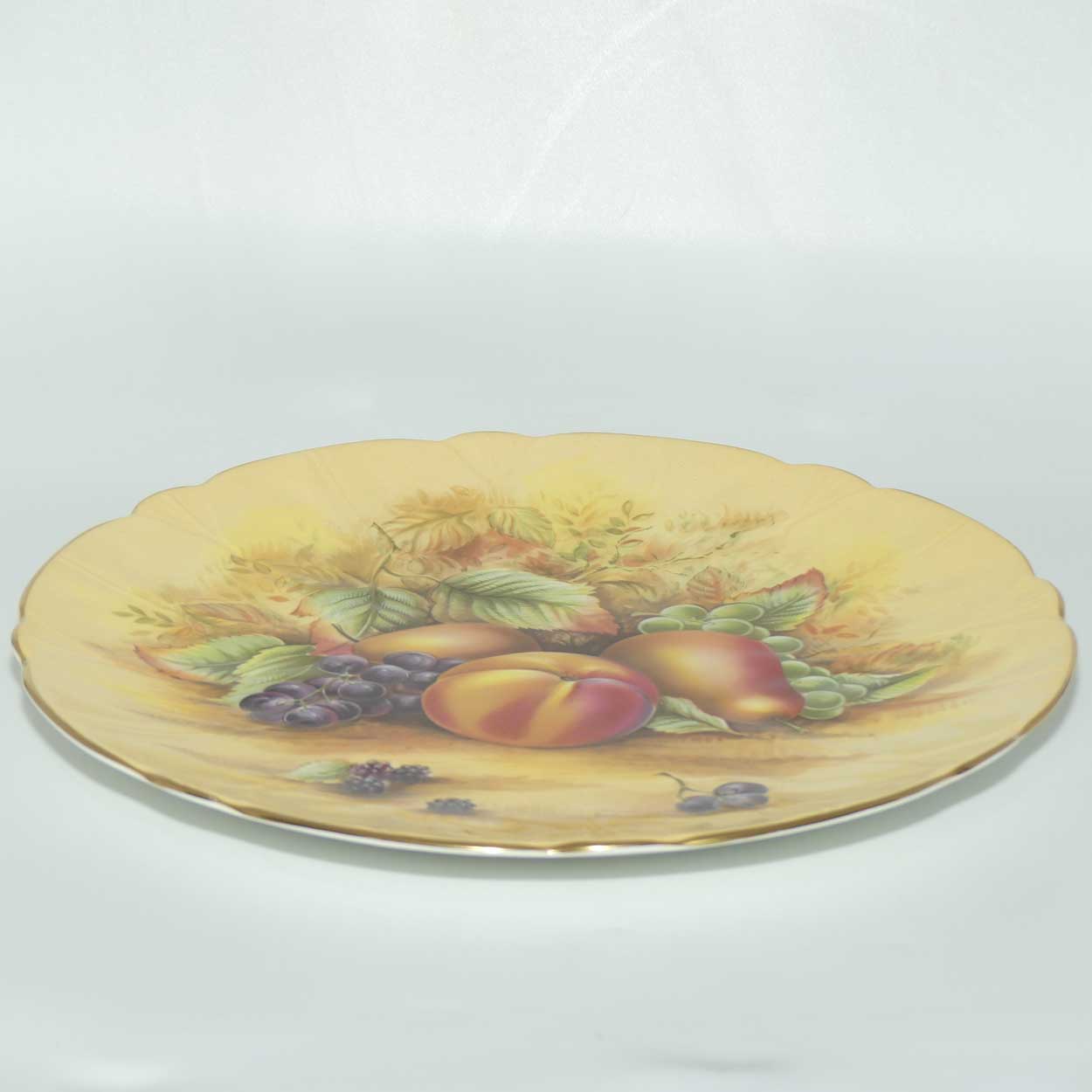 Aynsley Fruit Orchard Gold fluted shape plate (Original label on Back)