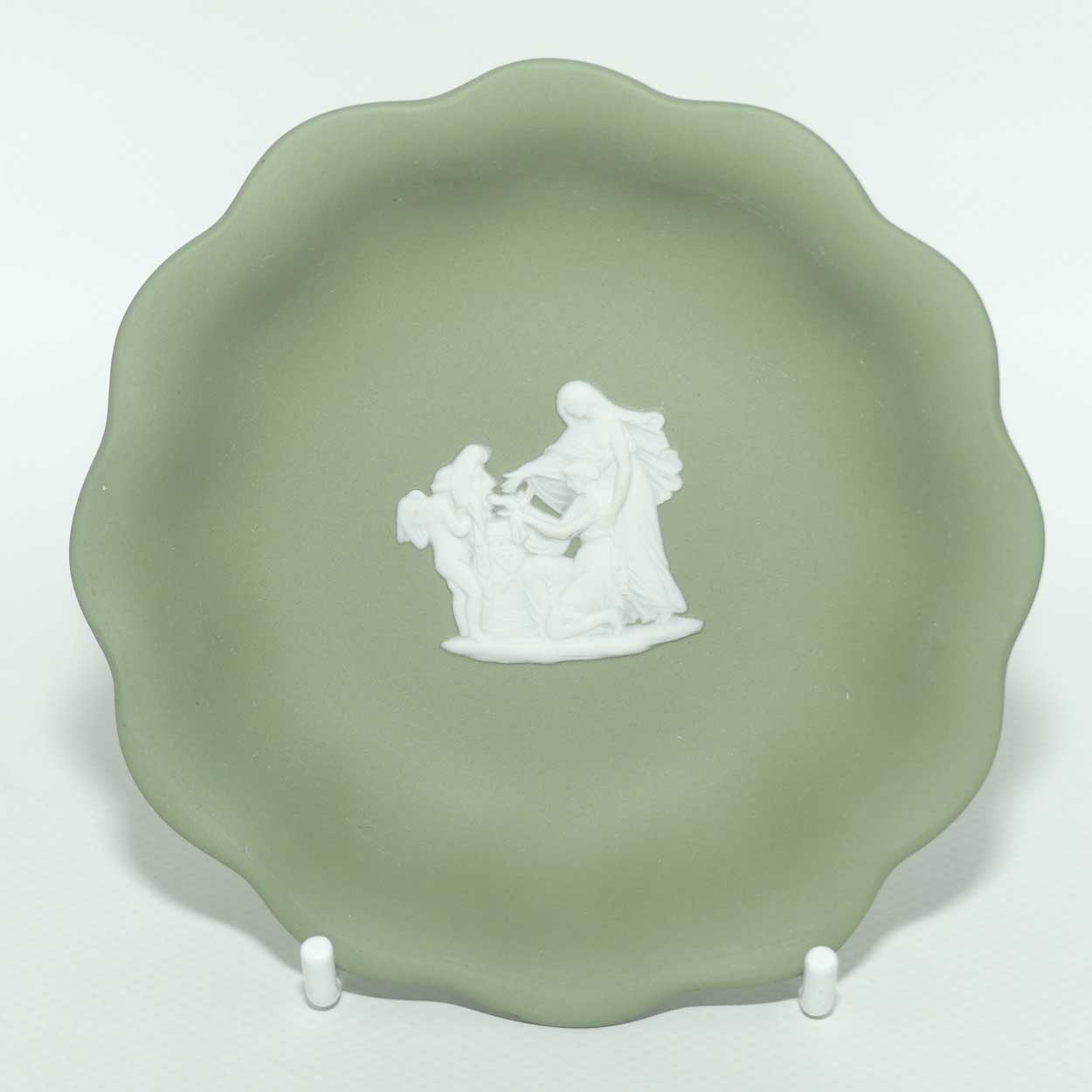 Wedgwood Jasper | White on Sage Green | Fluted edge Maidens shallow tray