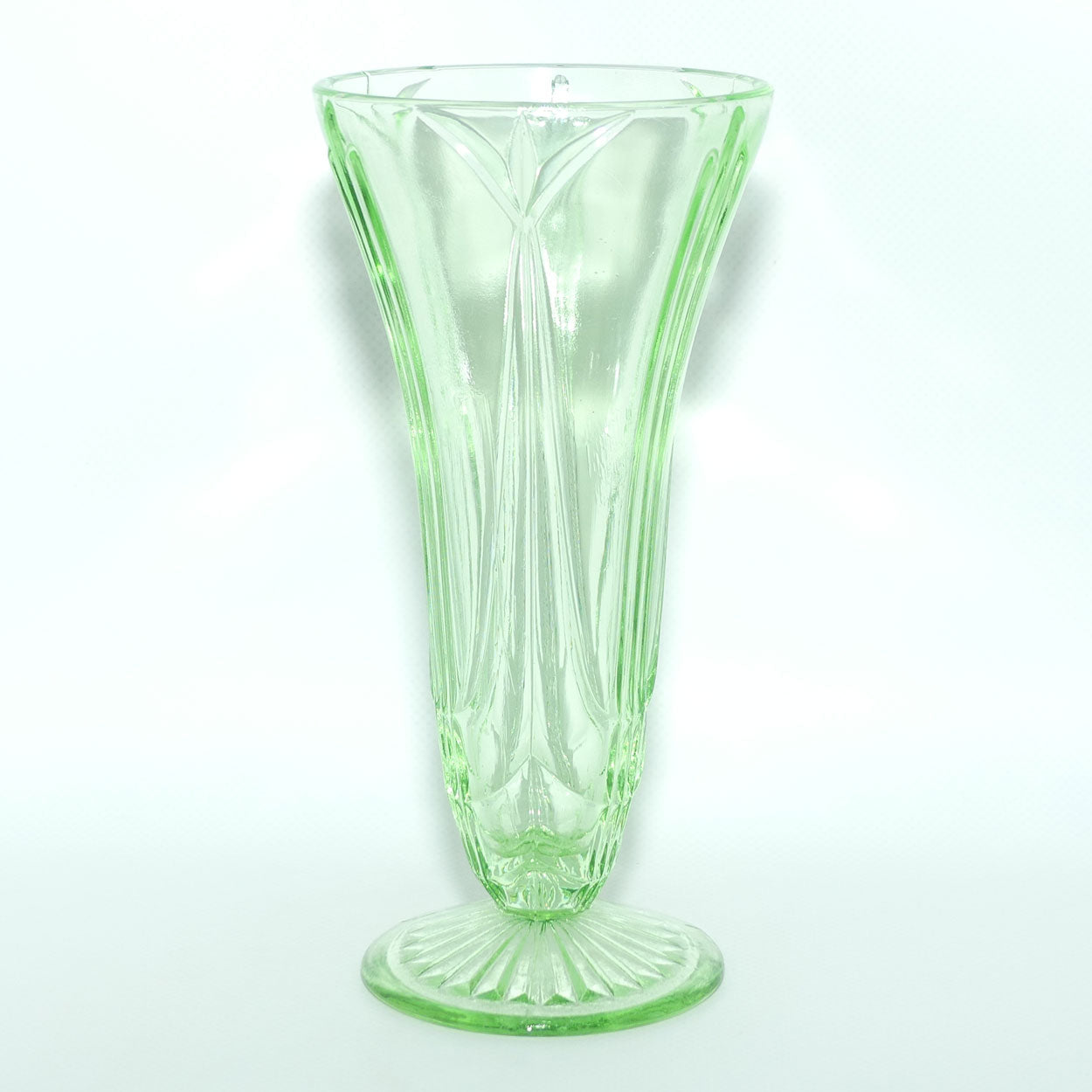 Green Depression Glass footed vase | 19cm | patterned design | #1