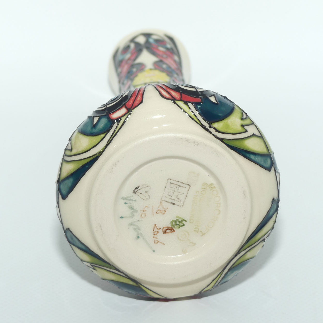 Moorcroft Fluttering Colour 99/8 vase | LE 28/40