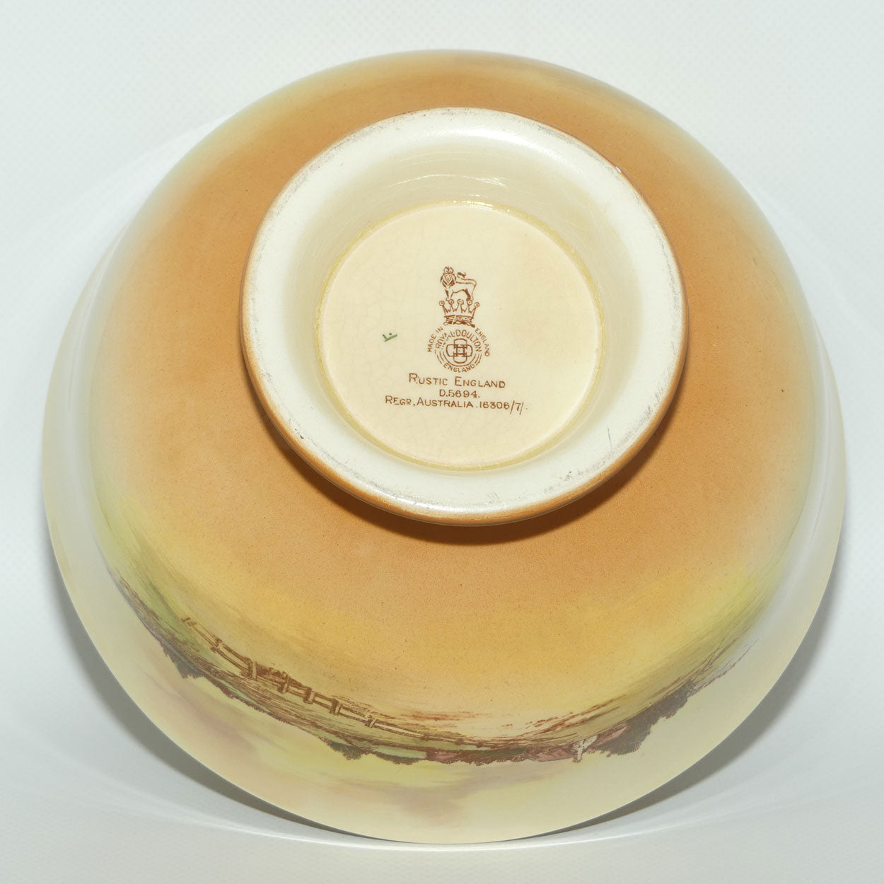 Royal Doulton Rustic England footed bowl D5694 | 19.5cm diam