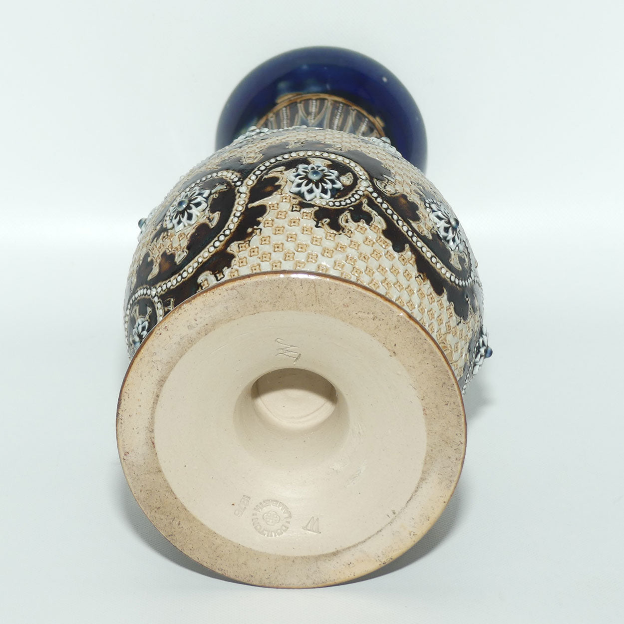 Doulton Lambeth George Tinworth footed base vase (Brown and Blue)