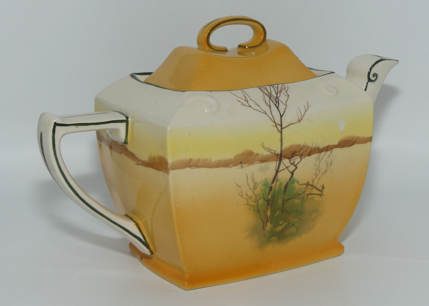 Royal Doulton Coaching Days Friar shape tea pot D2716