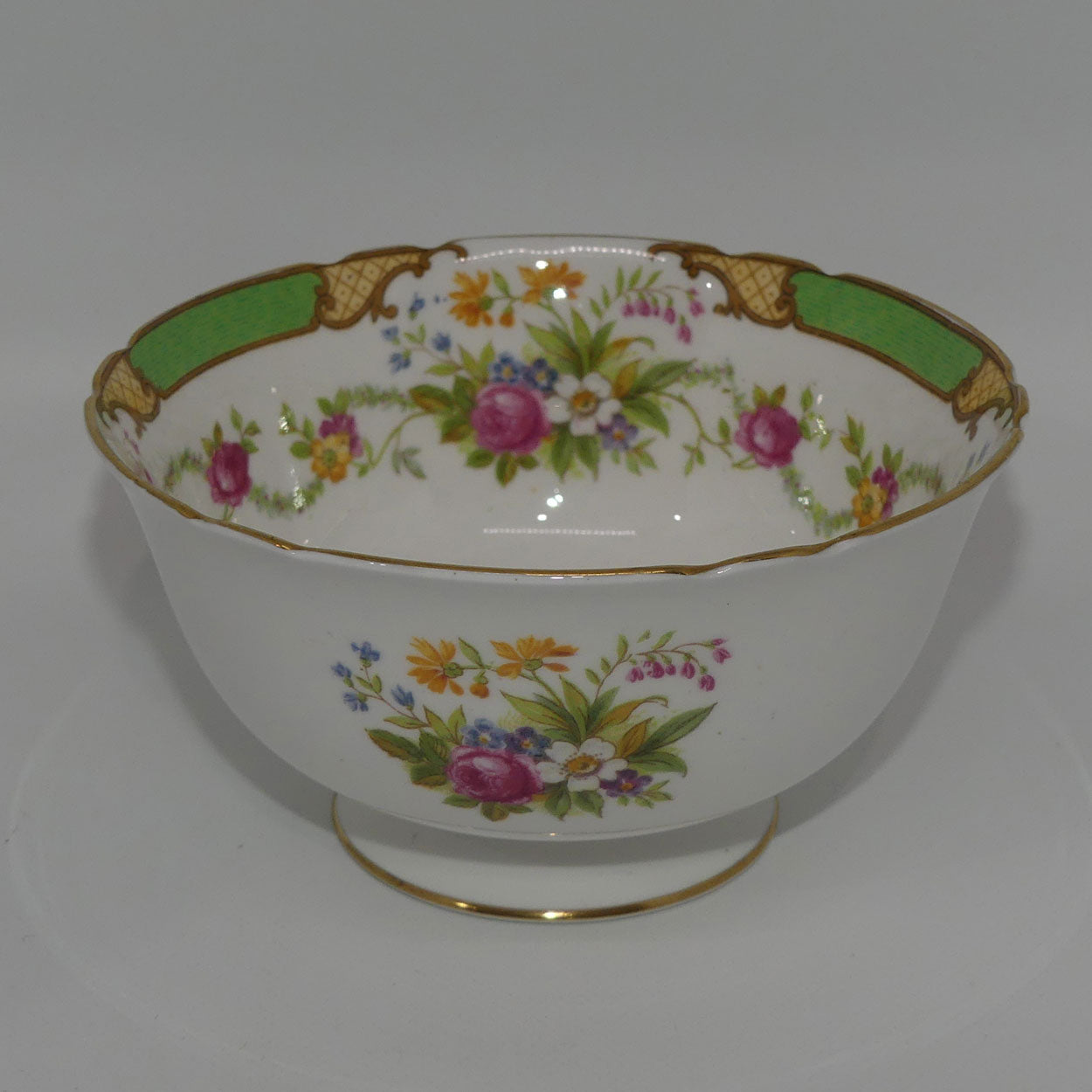 shelley-gainsborough-shape-milk-and-sugar-dubarry-green-13396