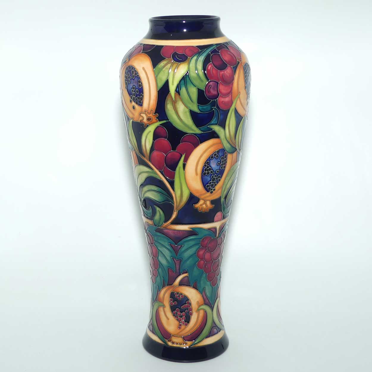 Moorcroft Garnet Apple vase | Shape 112/14 | Ltd Ed 66/100