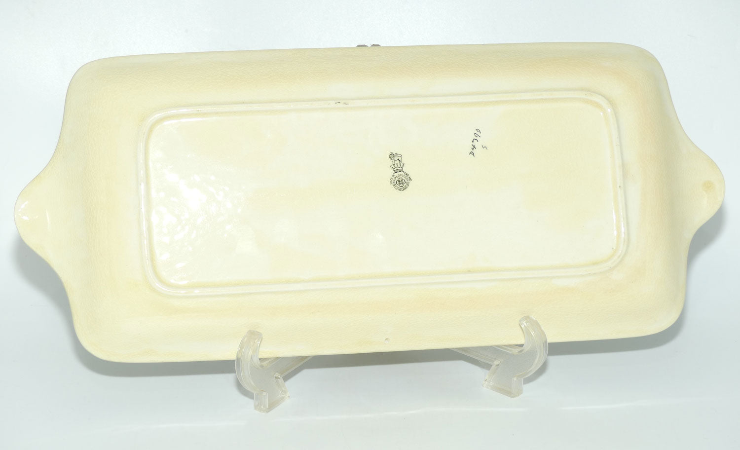Royal Doulton English Cottages A giant York sandwich tray D4390
