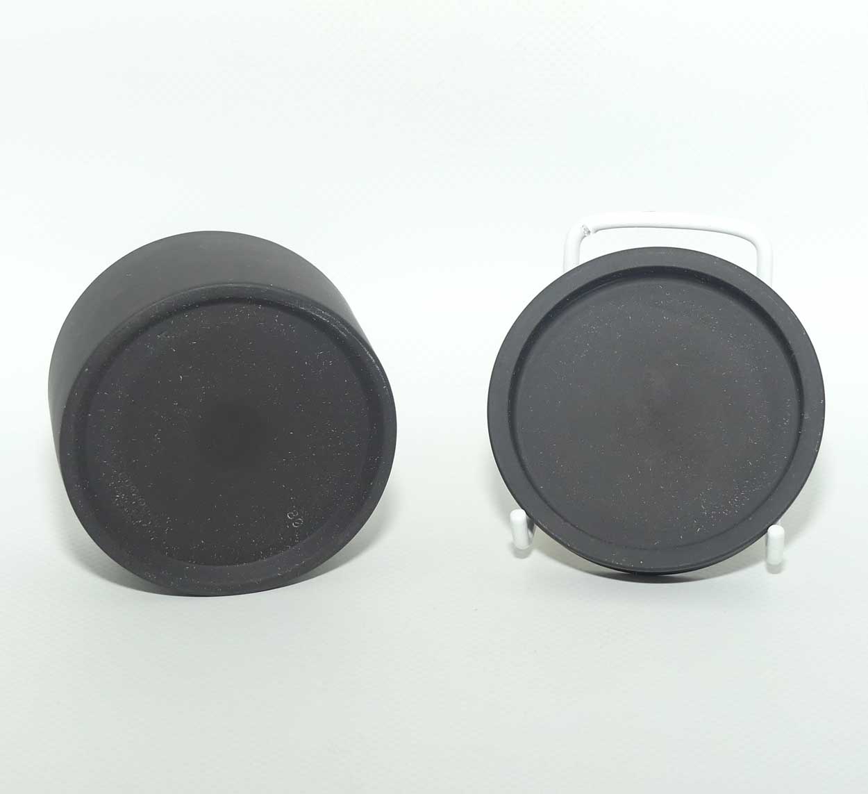 Wedgwood Basalt and Gilt trinket box | Queen Elizabeth II Silver Jubilee 1977