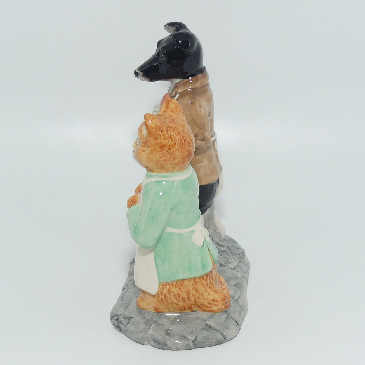 Beswick Beatrix Potter Ginger and Pickles tableau