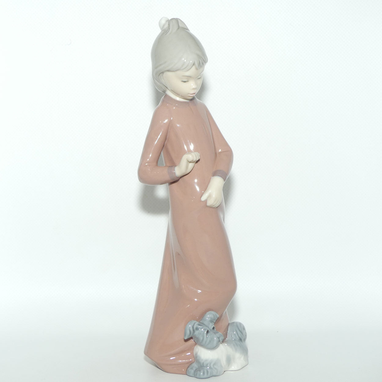 Nao by Lladro figure Girl in Pink Night Dress | Dog at Feet