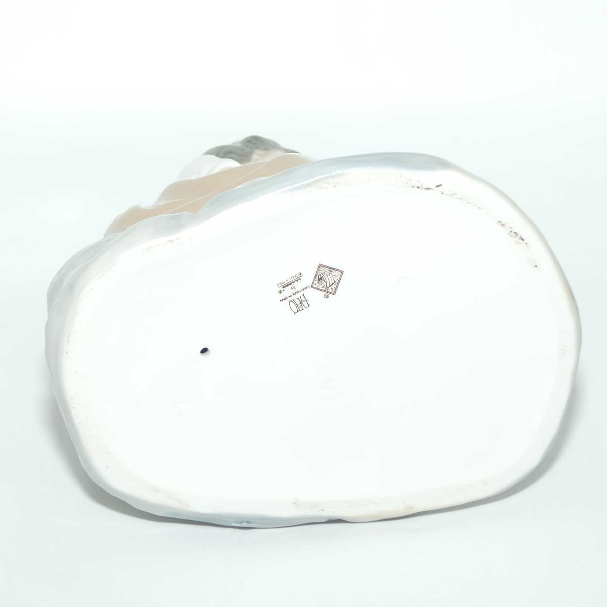 Nao by Lladro figure Girl Seated with Goose