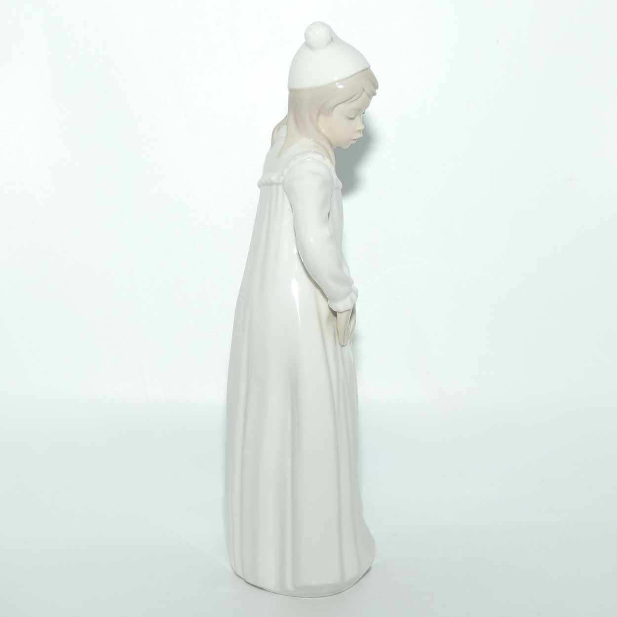 Nao by Lladro figure Girl in Night Dress | #2