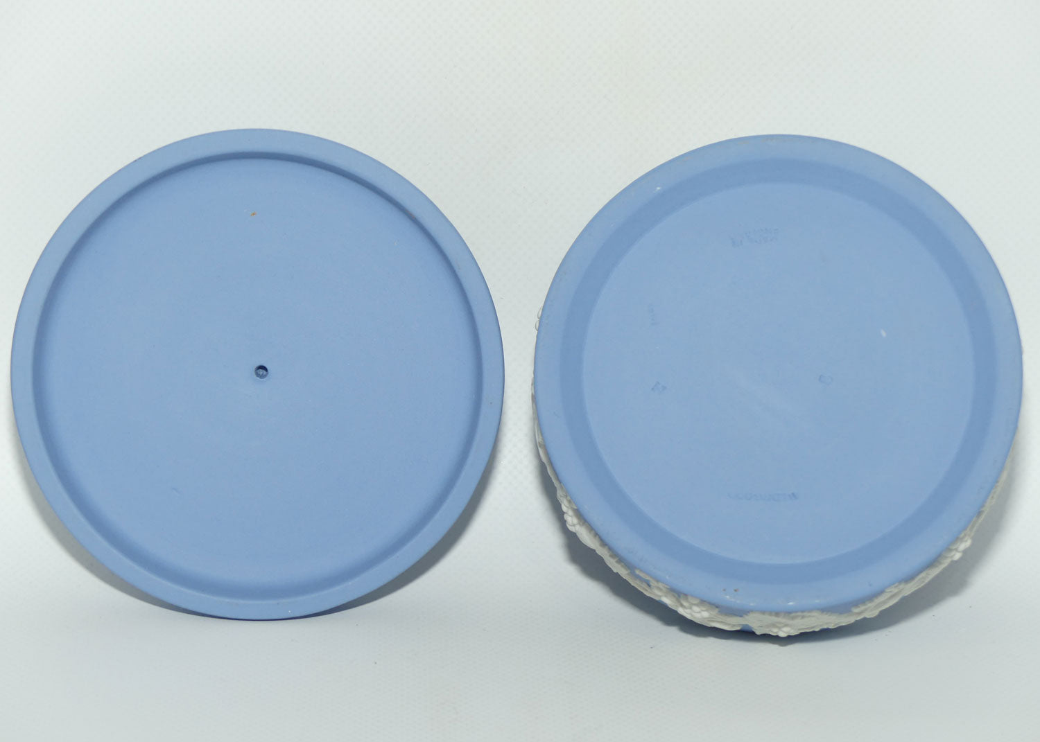 Wedgwood Jasper | White on Pale Blue Grape and Vine pattern powder bowl | #2