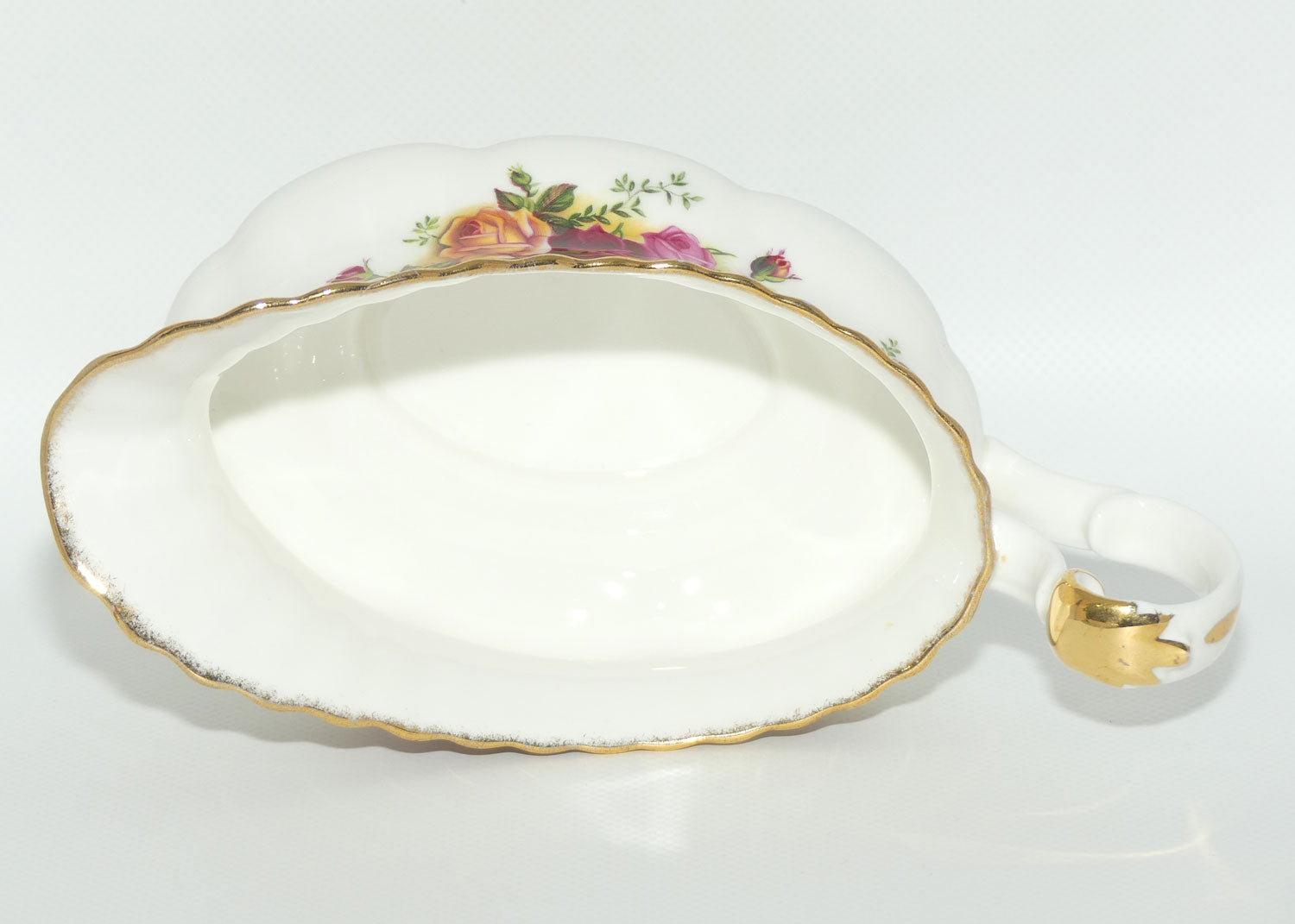 Royal Albert Bone China Old Country Roses England gravy boat and underplate | early backstamp