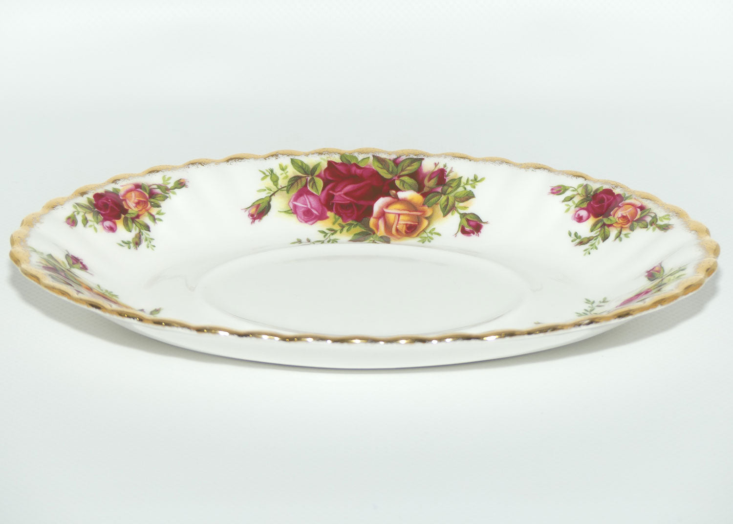 Royal Albert Bone China Old Country Roses England gravy boat and underplate | early backstamp