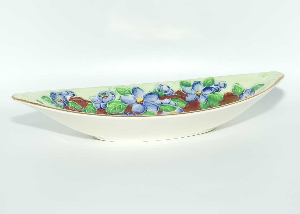 Maling Embossed Lustre Floral oval bowl | Rouge and Green