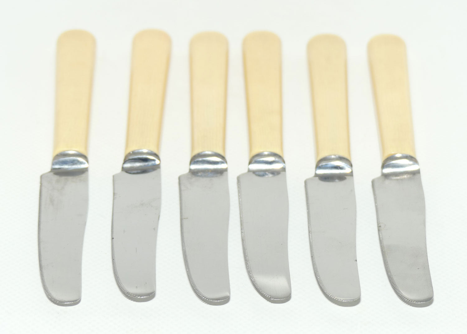 Set of 6 Grosvenor Firth Brierly Stainless | Faux Bone Handle Knives | Serated | 21cm