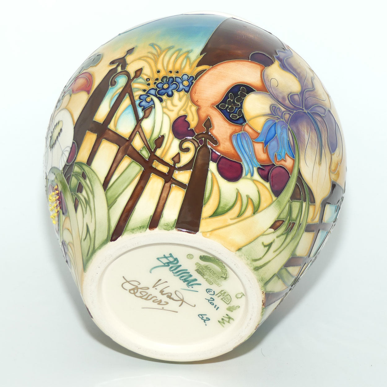 Moorcroft Guardian Angel 4/8 vase | NE #62