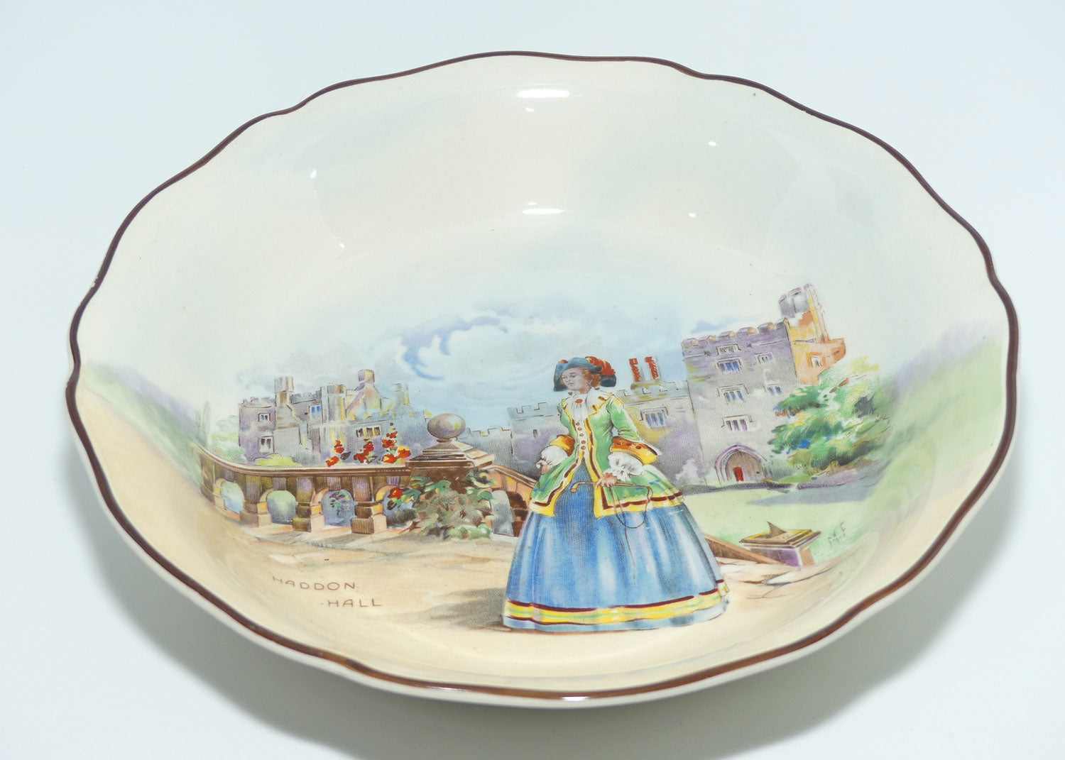 Royal Doulton Historic England round bowl D5940 | Dorothy Vernon at Haddon Hall