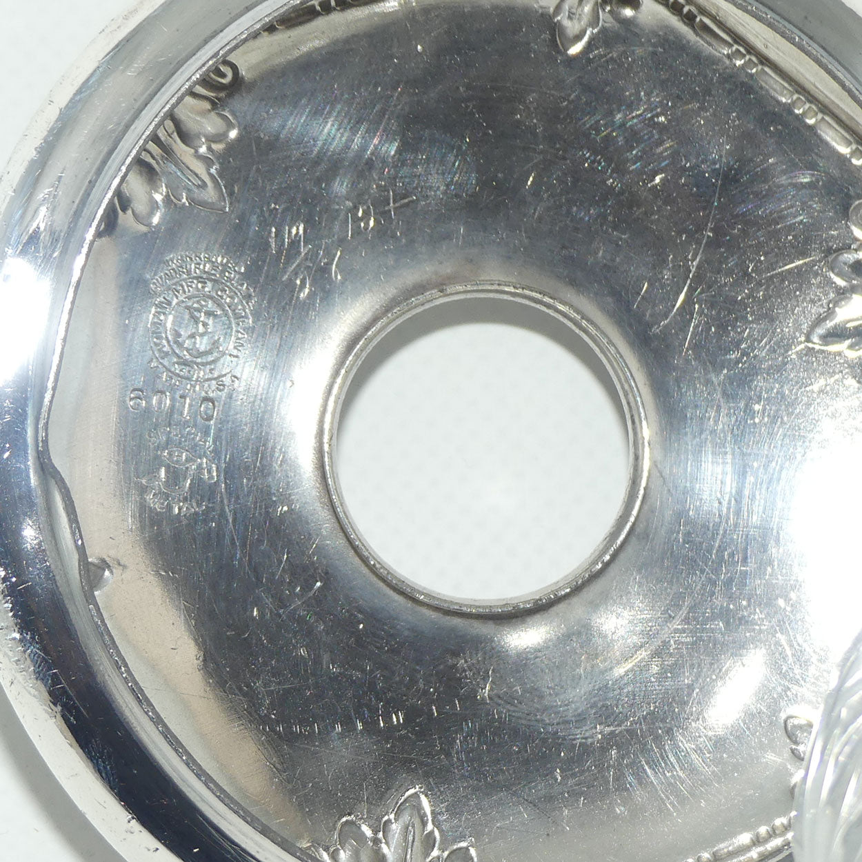 Homan Manufacturing Corp USA White Metal | Britannia Metal crystal base hair tidy