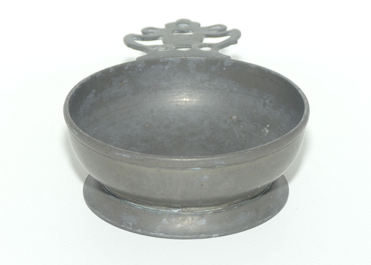 French late 18th to early 19th Century Pewter handled Porringer