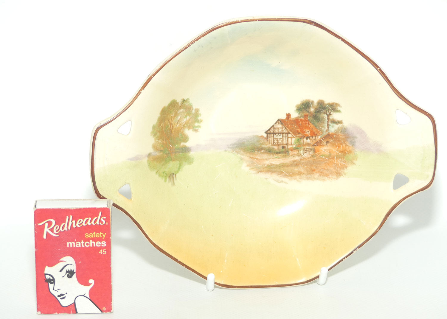 Royal Doulton English Cottages tab handle bowl D4987 | Scene 4