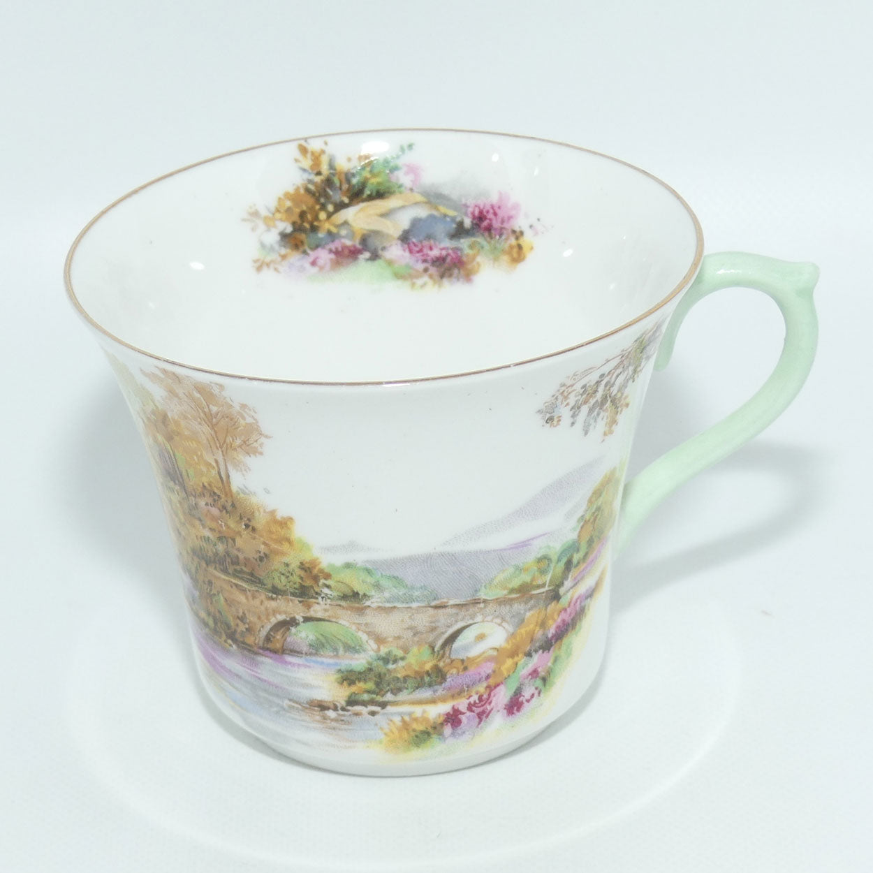 Shelley Perth shape Heather pattern trio