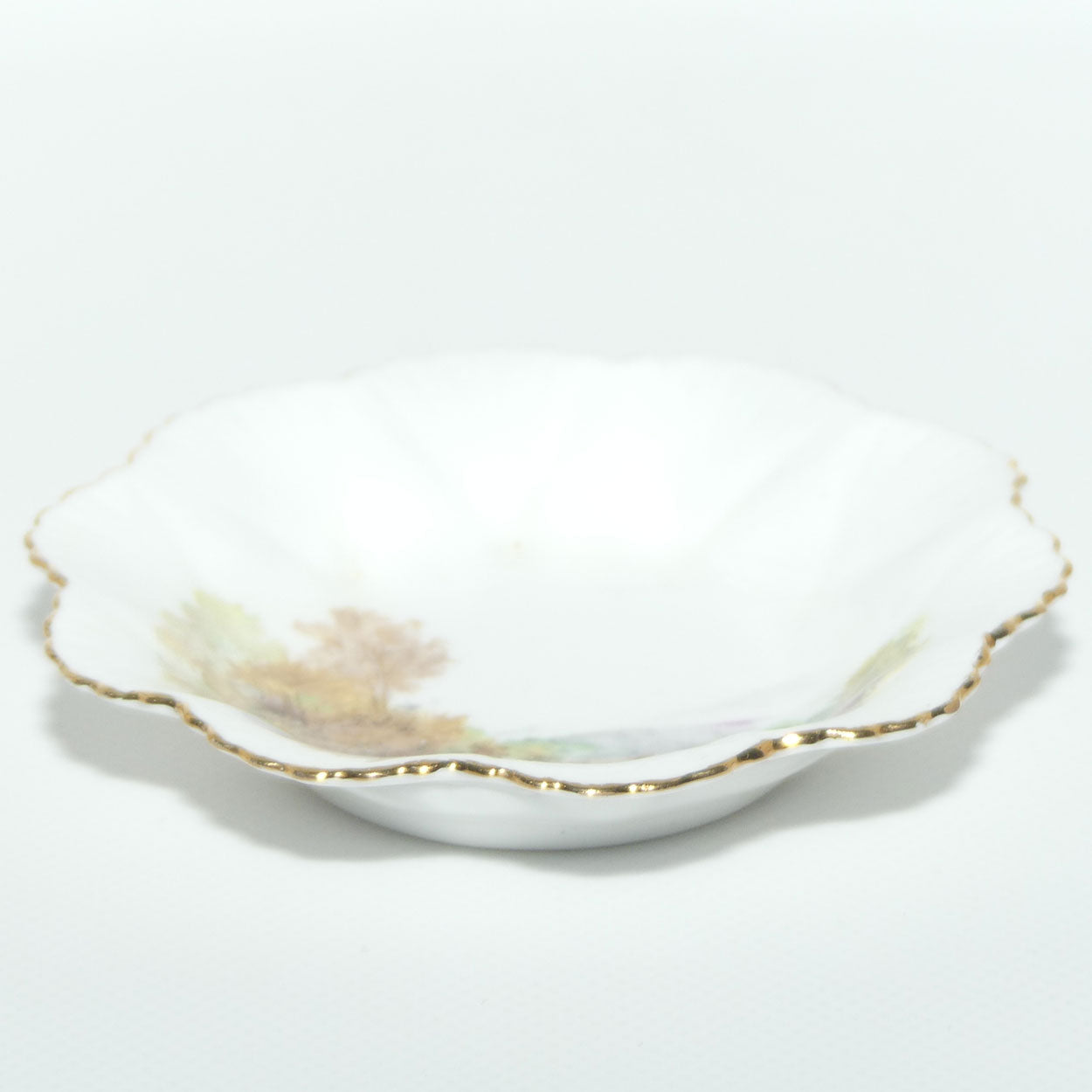 Shelley Heather pattern fluted rim pin dish