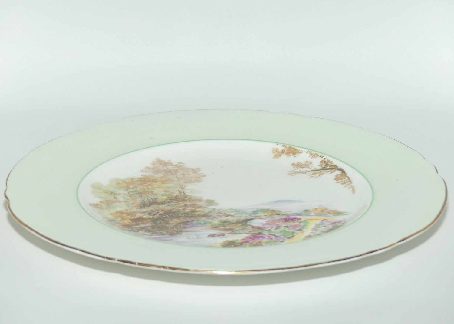 Shelley Heather pattern round plate | 27cms