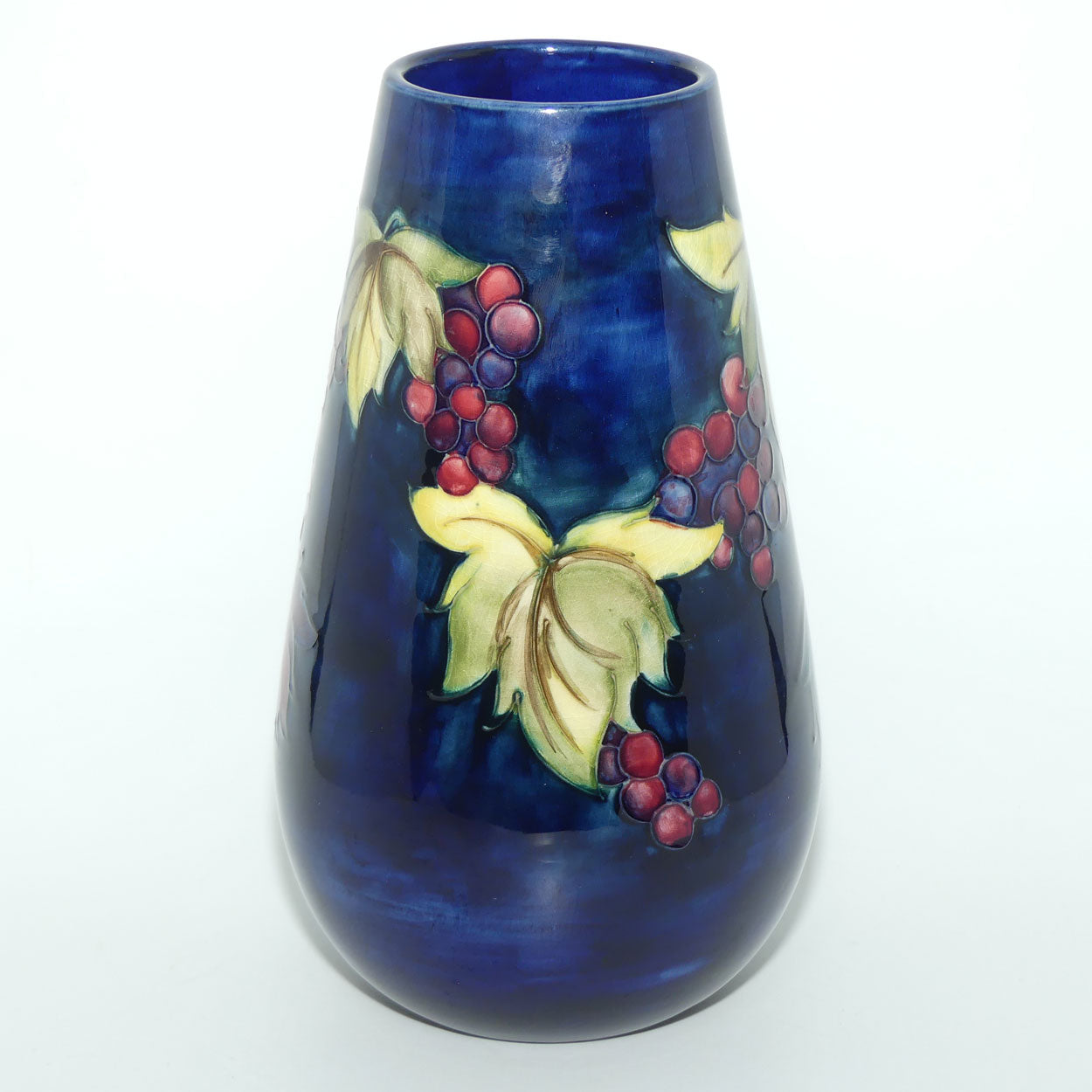 Walter Moorcroft Hedgevine vase (Rare pattern)
