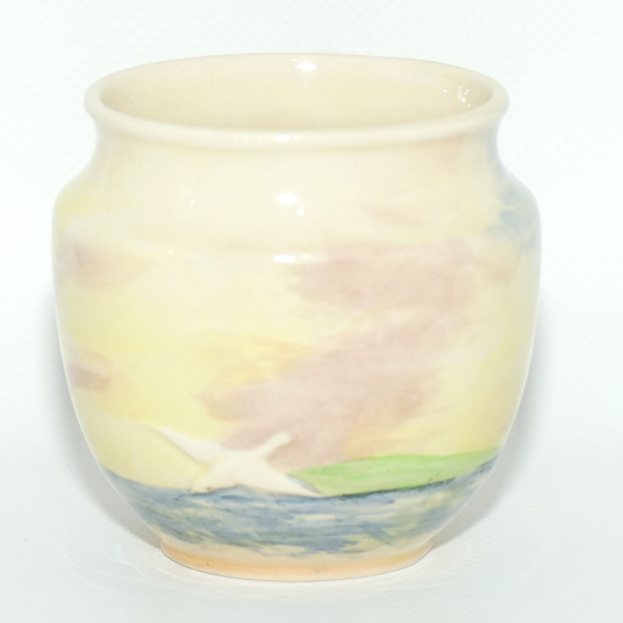 Royal Doulton Famous Ships Heemskerck small vase | D5957