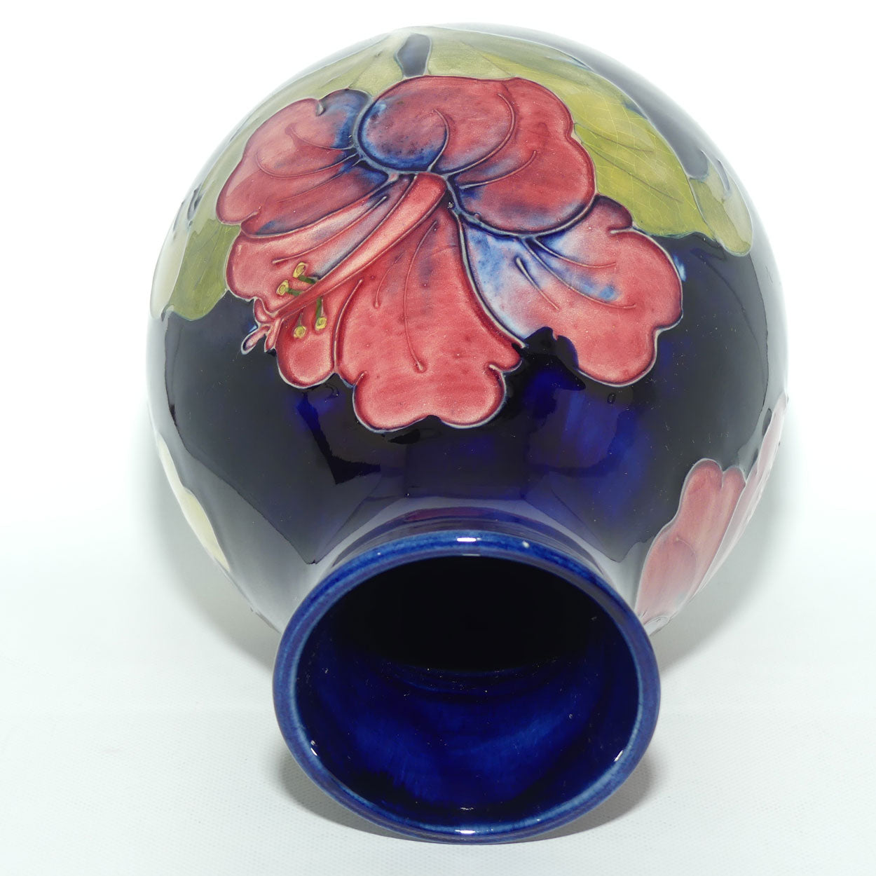 Walter Moorcroft Hibiscus (Blue) 7/7 vase