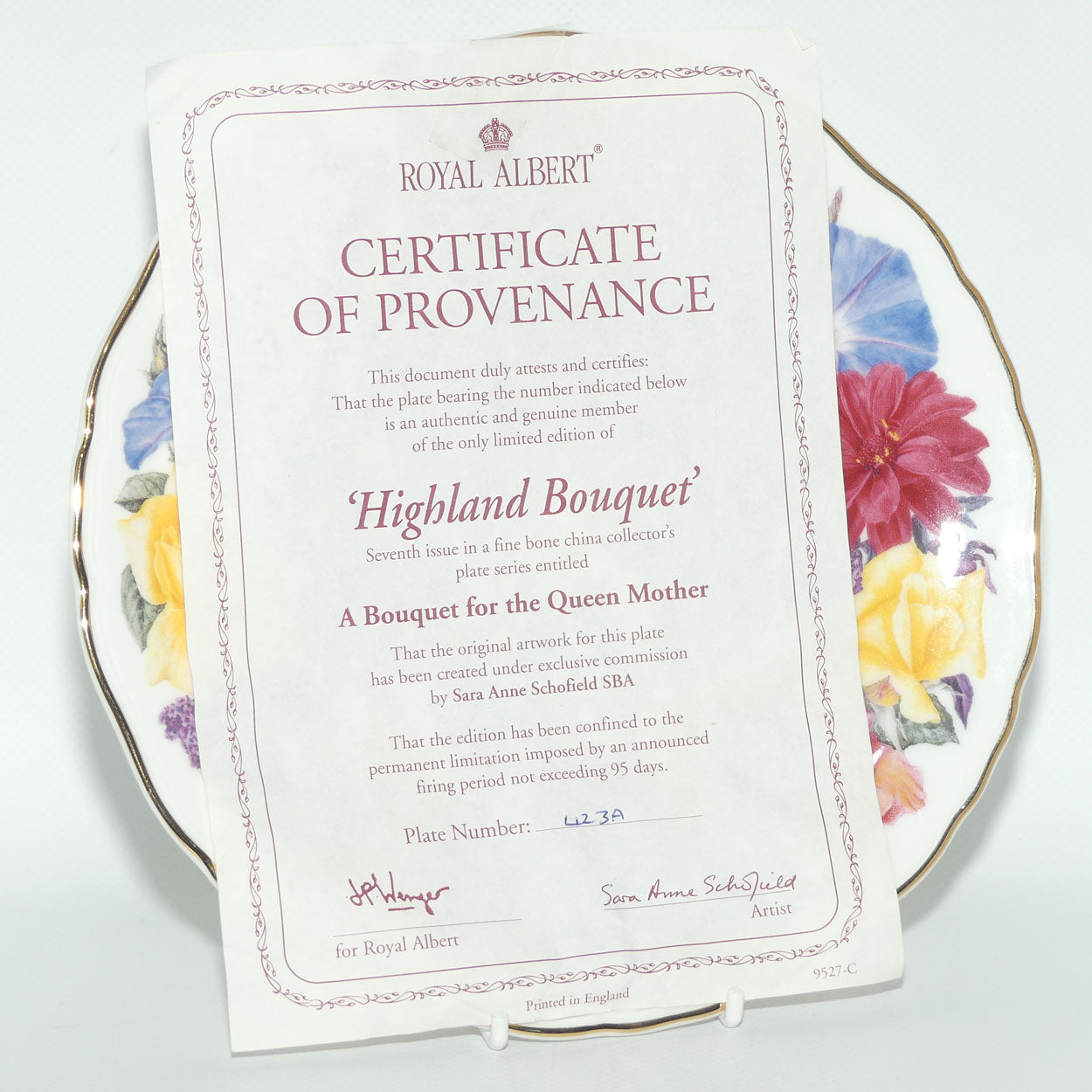 Royal Albert England | A Bouquet for the Queen Mother plate #7 | Highland Bouquet