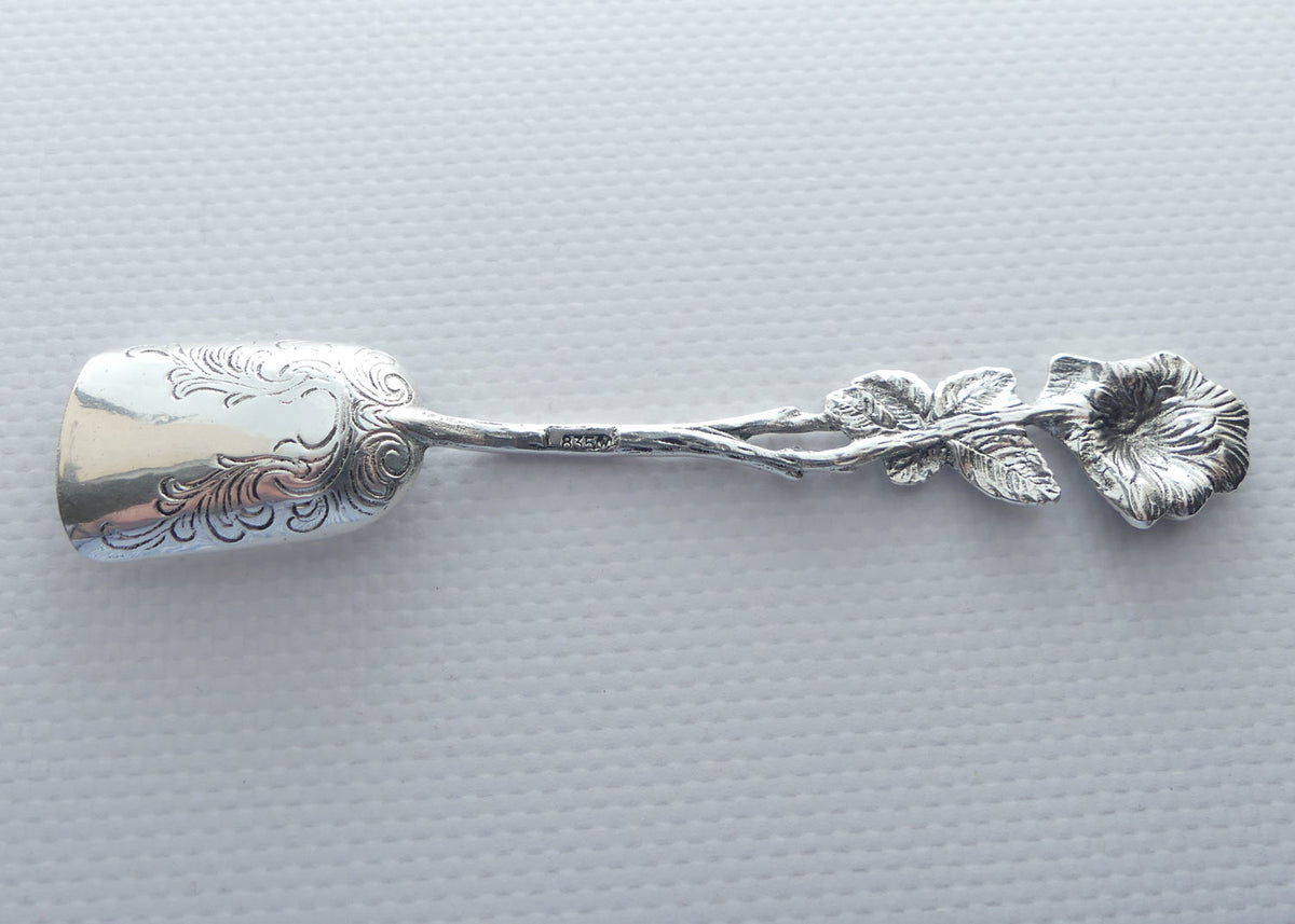 German 835 Silver Hildeshiem Rose sugar shovel spoon | Decorated bowl | 13.7g