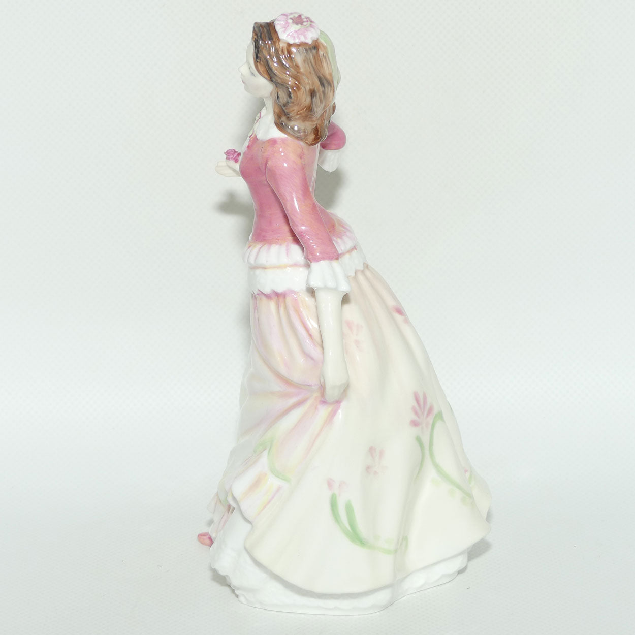 HN3871 Royal Doulton figure Susan | RDICC Exclusive