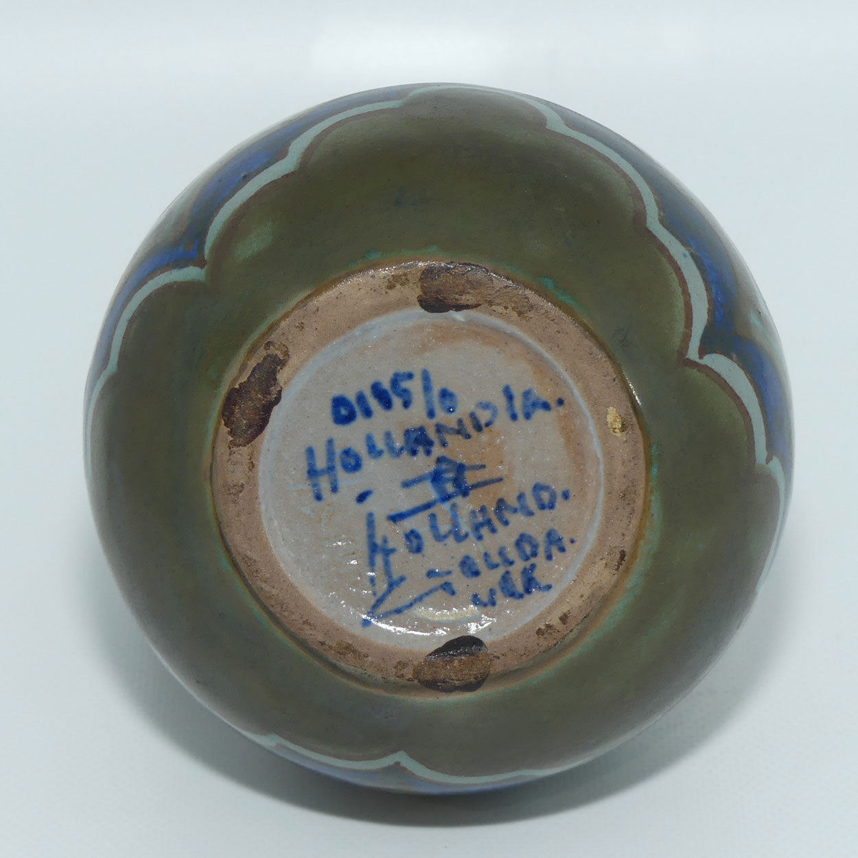 Gouda Pottery Holland Hollandia pattern jug