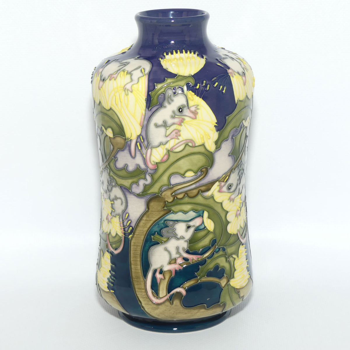 Moorcroft Honey Possums 98/8 vase | LE 2/75