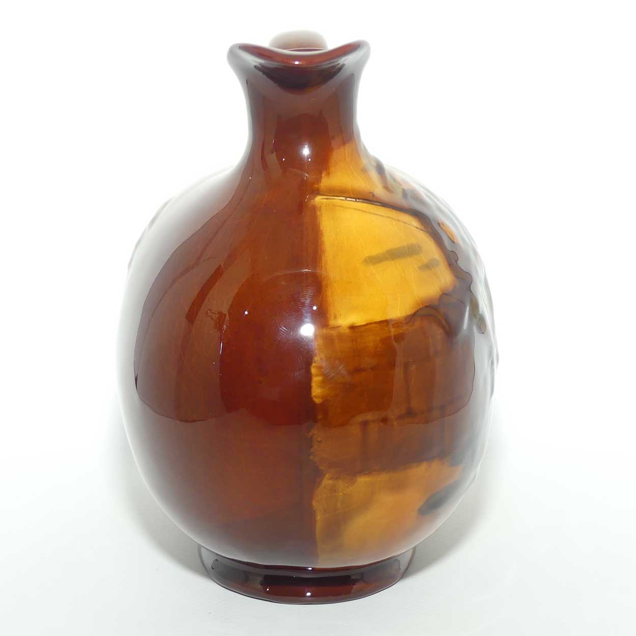 Royal Doulton Kingsware Hooked flask | Greenlees Brothers | Claymore Scotch Whisky