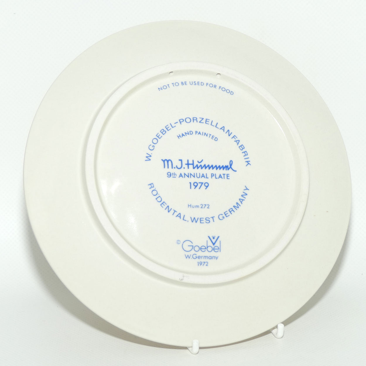 HUM0272 MI Hummel Annual Plate 1979 | Singing Lesson | Boxed