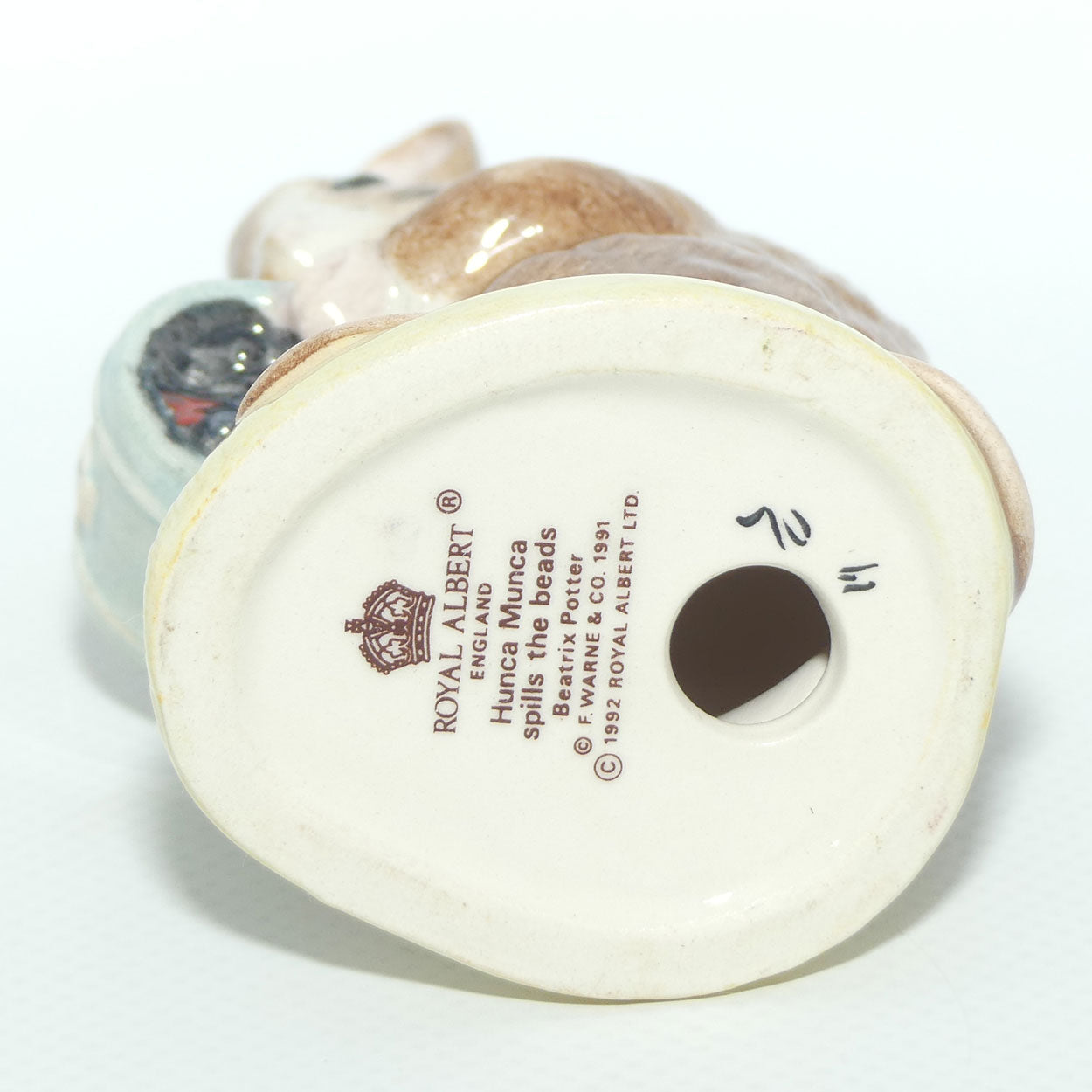 Royal Albert Beatrix Potter Hunca Munca Spills the Beads | BP6a