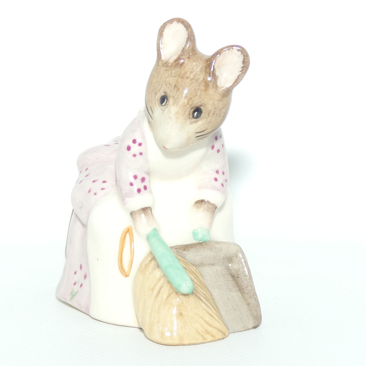 Beswick Beatrix Potter Hunca Munca Sweeping | BP11a | #1