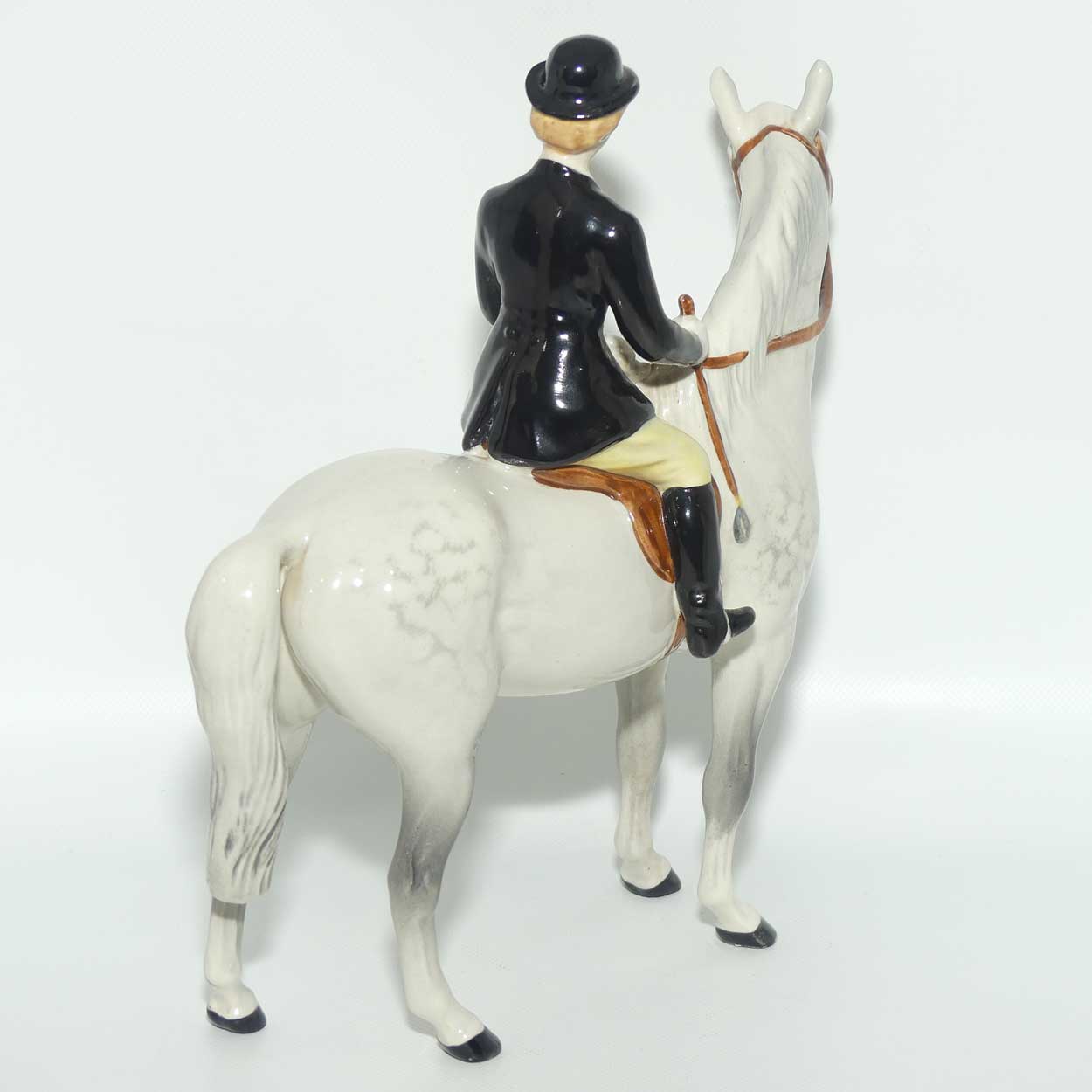 #1730 Beswick Huntswoman | On Standing Horse | Grey #2
