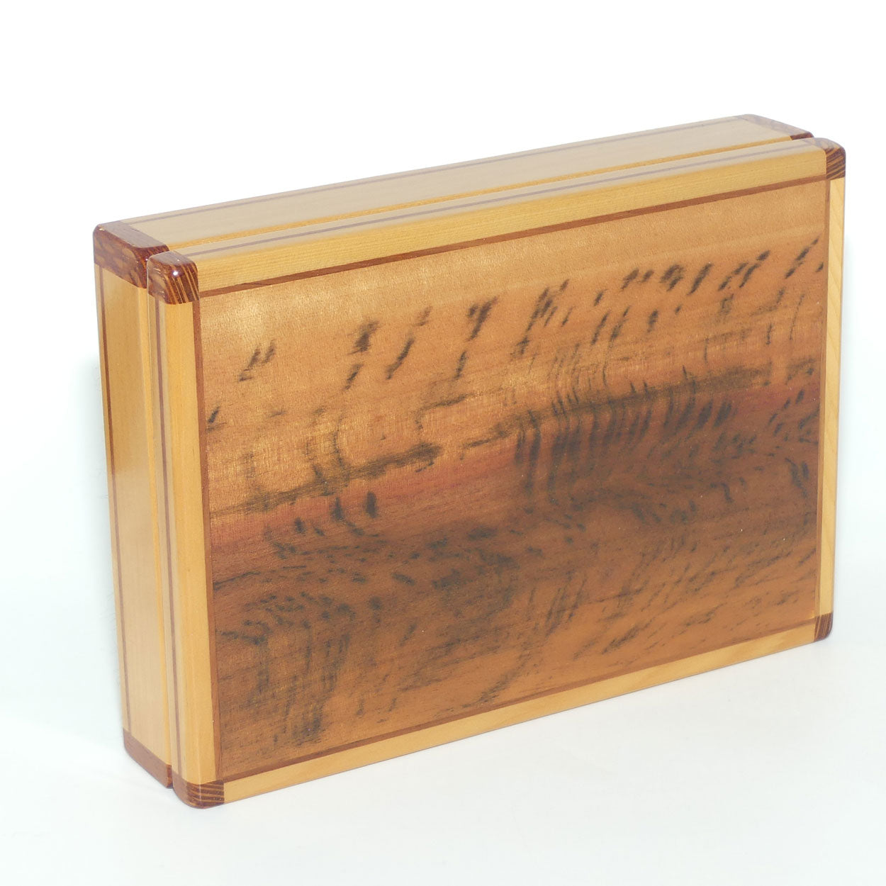 Tasmanian Tigergrain Myrtle jewel box | 20cm wide | by Peter Gorring