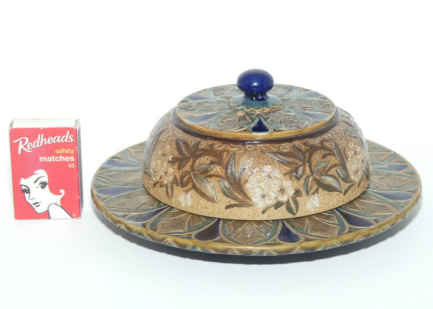Doulton Lambeth extensively decorated and patterned butter dish | c.1883 | by John Huskisson