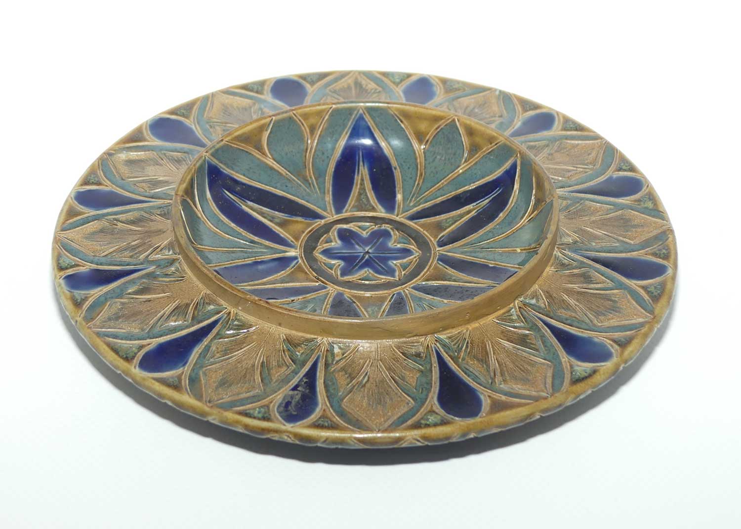 Doulton Lambeth extensively decorated and patterned butter dish | c.1883 | by John Huskisson