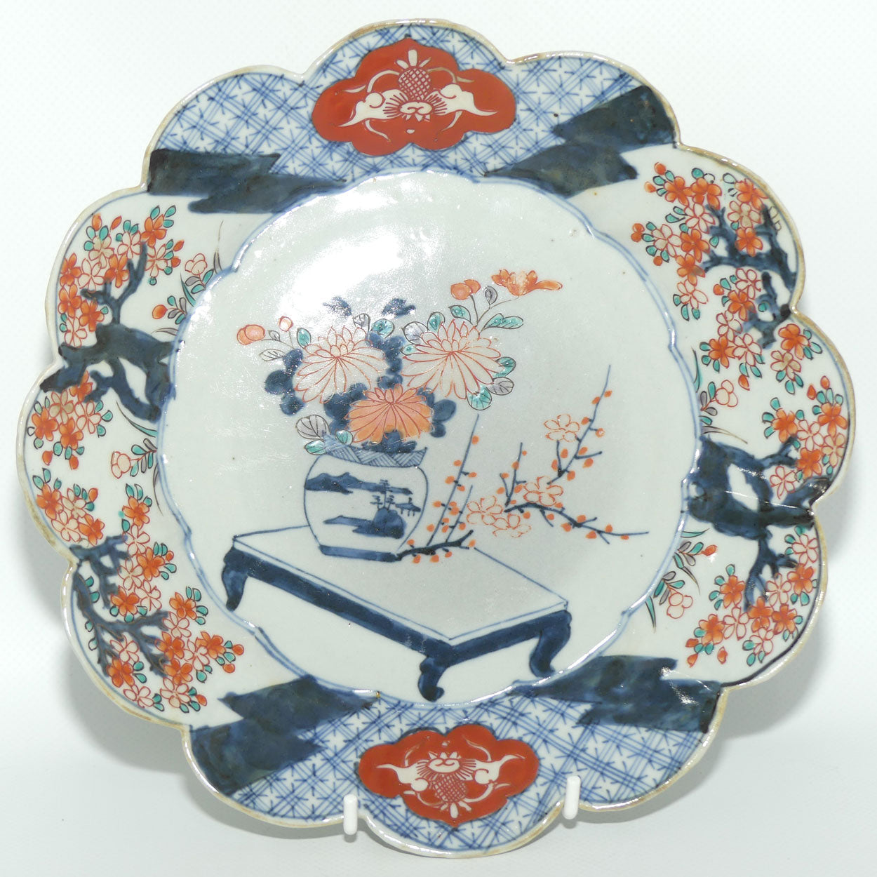 Japanese Imari hand painted cabinet plate c.1900 | Fluted Rim #2 | Red and Blue