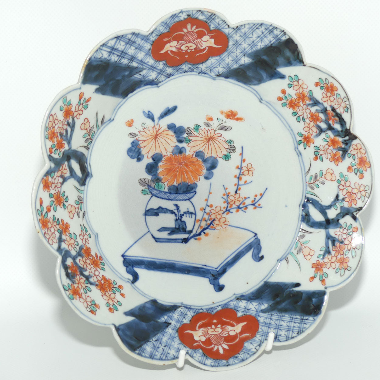 Japanese Imari hand painted cabinet plate c.1900 | Fluted Rim #3 | Red and Blue