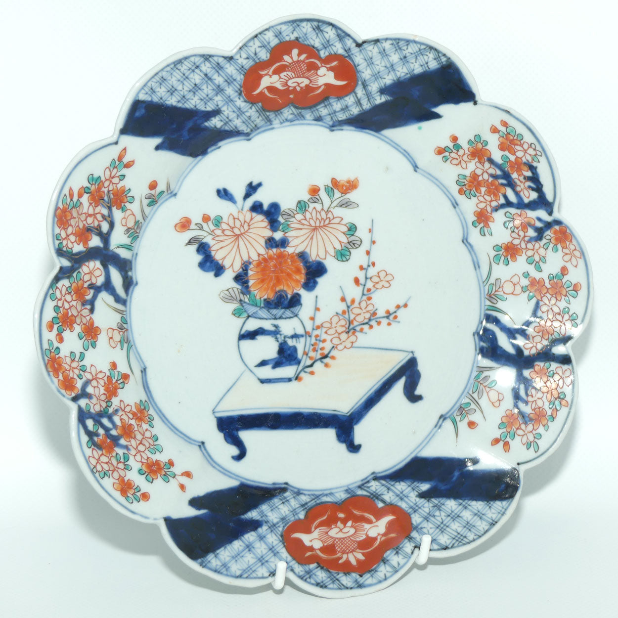 Japanese Imari hand painted cabinet plate c.1900 | Fluted Rim #4 | Red and Blue